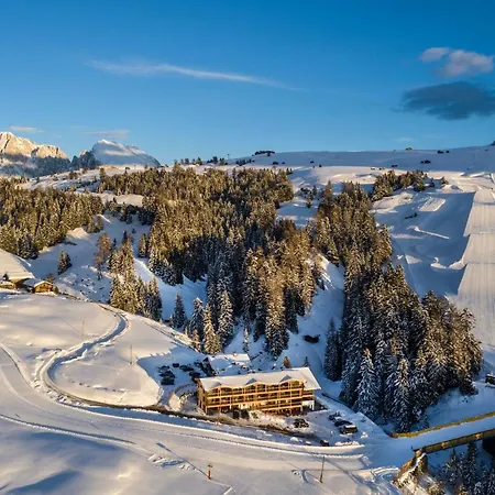 Seelaus 4* Alpe Di Siusi